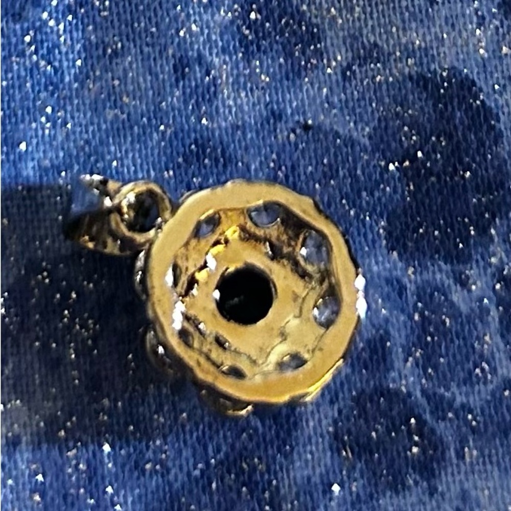 Beautiful new dark blue and white stone pendant - Picture 2 of 3